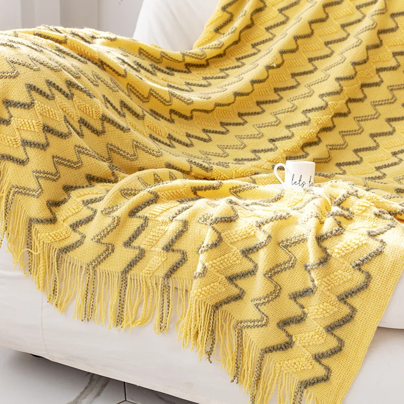 

Acrylic Wavy Knitted Blanket Soft Leisure Morden Home Decorative Sofa Couch Throw Blanket With Tassel Fringes 130x170cm