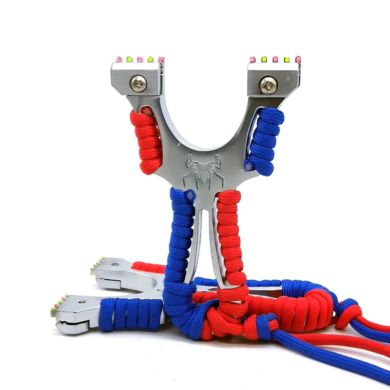

Metal Slingshot Spider Engraving Pattern Fiber Optic Sighting High Precision Slingshot with Rubber Band Suitable for Novices
