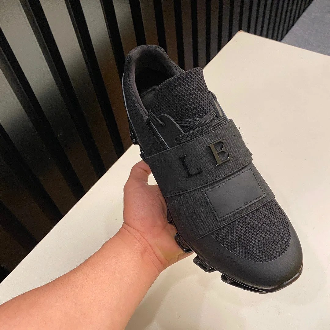 

HOT SALE New Men's Paris luxury Lace-up sports shoes running shoes fashion sneakers summer Flat shoes Luxury shoes