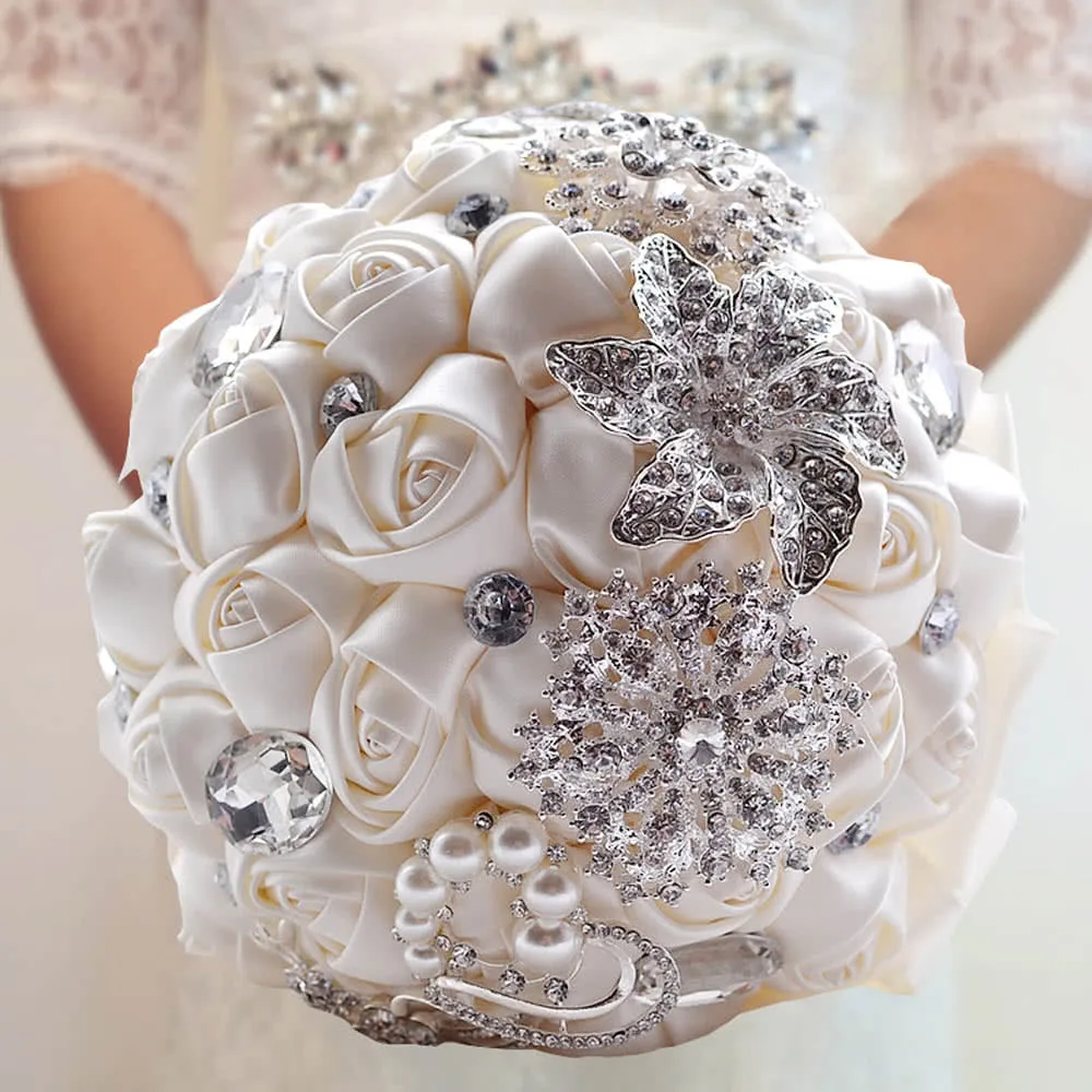 Букет невесты с искусственным кристаллом цветы розы белая ручка букета букет