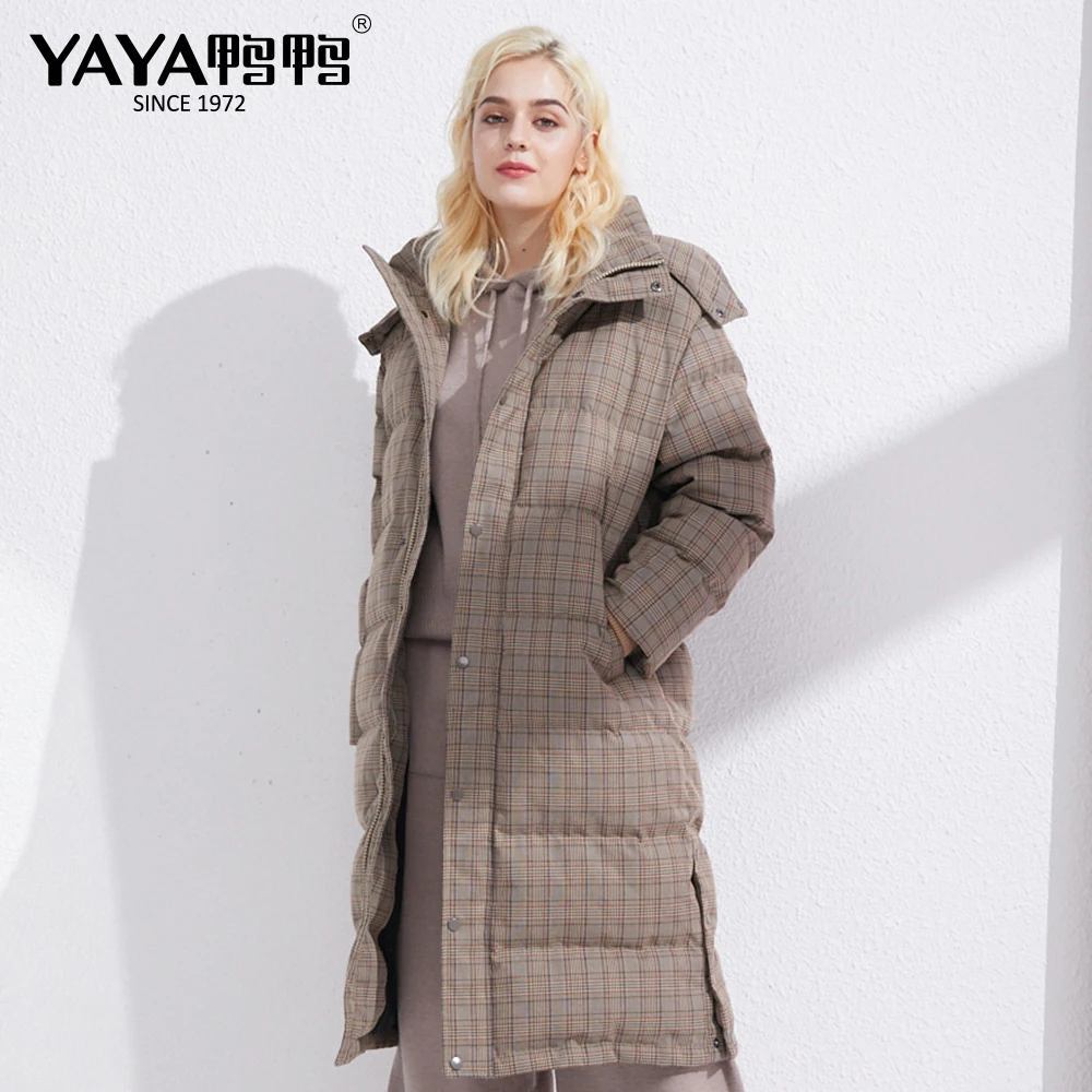 Женский зимний пуховик YAYA 2020 удлиненный клетчатый с отложным воротником и