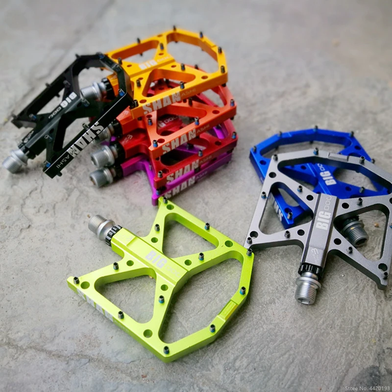 Pedales ultraligeros de pie plano para bicicleta de montaña, aleación de aluminio CNC, sellados, 3 rodamientos, antideslizantes, piezas de bicicleta
