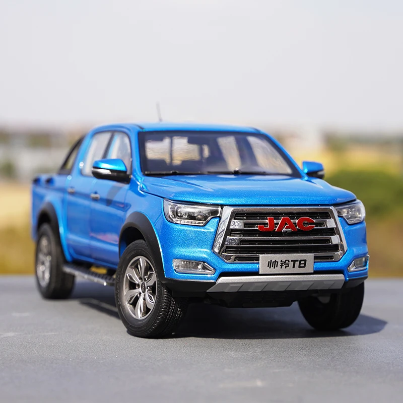 

Классическая модель грузовика Jac T8 1:18, модель грузовика из сплава