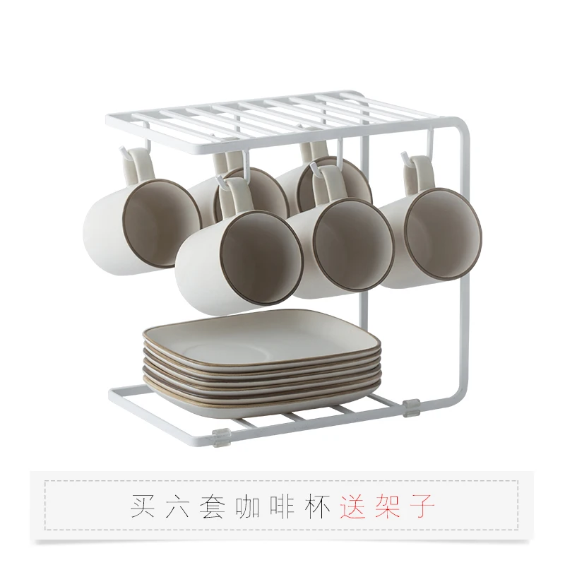 

Kitchen,Dining & Bar