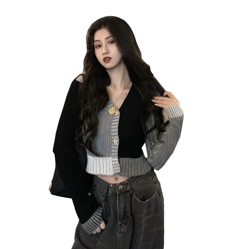 

Short Knit Sweater Female Spring New Korean Retro Hong Kong Style Casual Slim Fit Color Matching Button V-Neck Small Cardigan