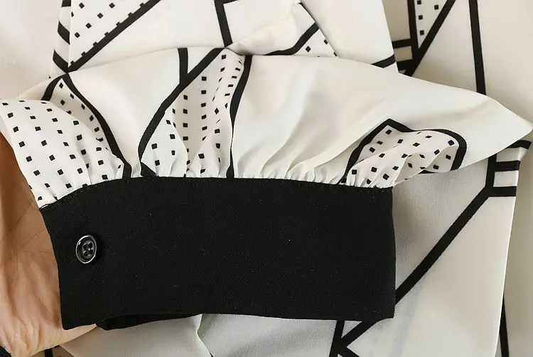 

Geometric Pattern Print Loose Chiffon Top Women 2021 Spring New Oversize Shirt D100