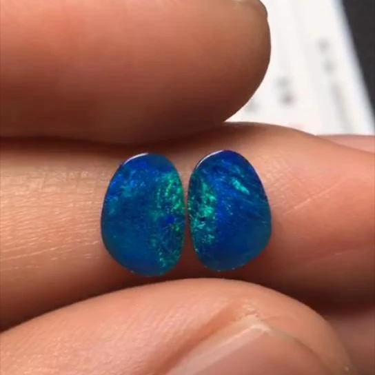 A1223 Австралийское производство 1.845ct натуральные двухслойные опалы свободные
