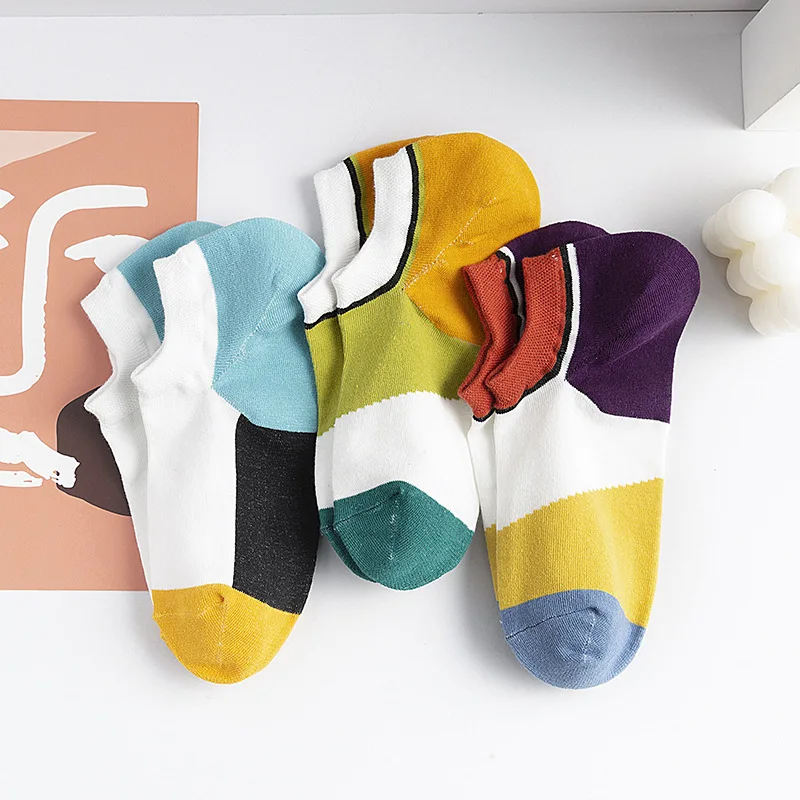 women socks 2020 Japanese new ladies boat color matching geometric net red ins shallow mouth sweat-absorbent cotton |