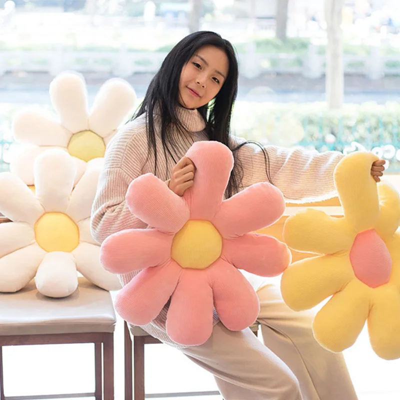 

Подушка в виде Красной маргаритки, 60 см