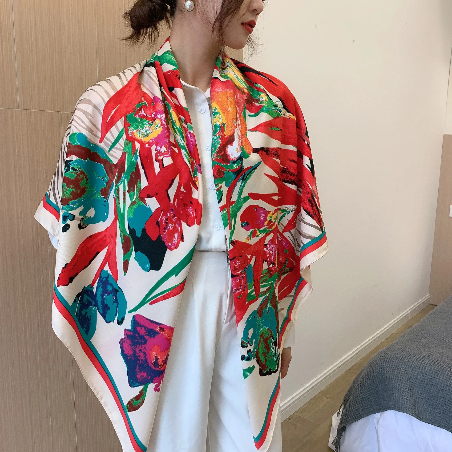 Платок женский Шелковый 130*130 см |