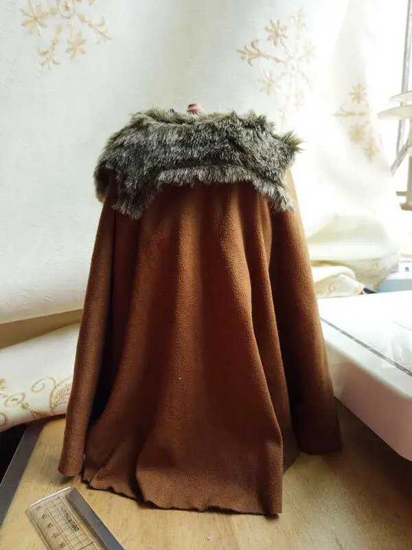 

[Только накидка] 1:6 плащ из древнего солдата римского генерала Расселла с меховым воротником для фигуры 12 дюймов