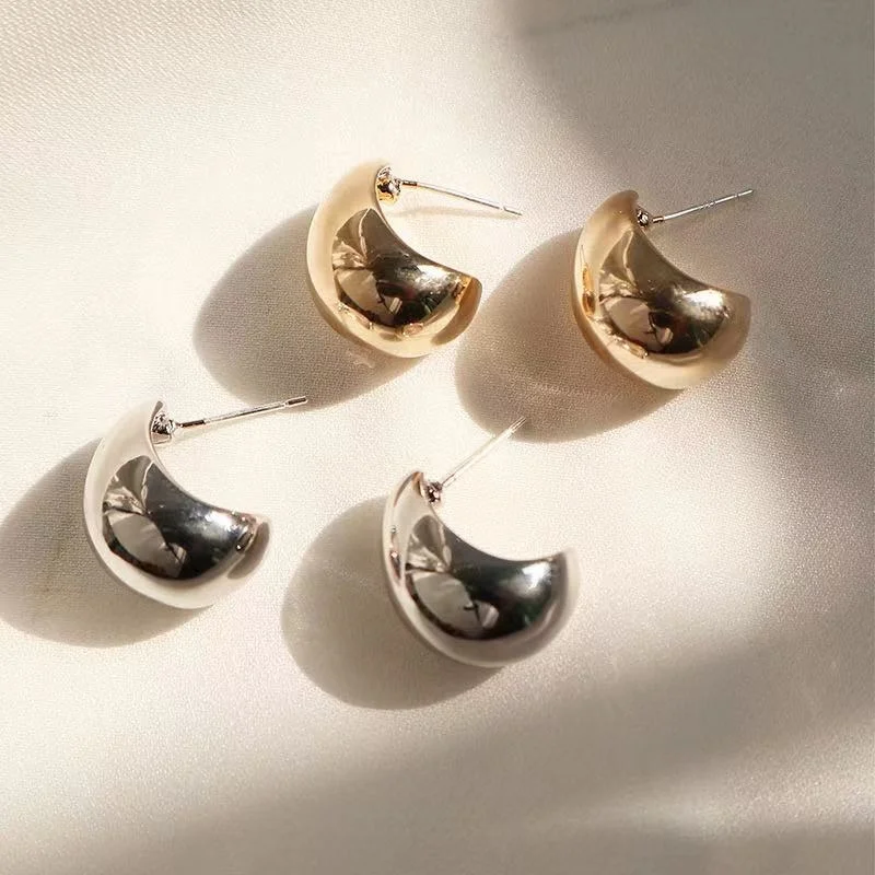 

Simple Pea Shaped Copper Alloy Gold Drop Earrings For Women 2021 Korean Fashion Jewelry Luxury Goth Party Girl Unusual Accessory