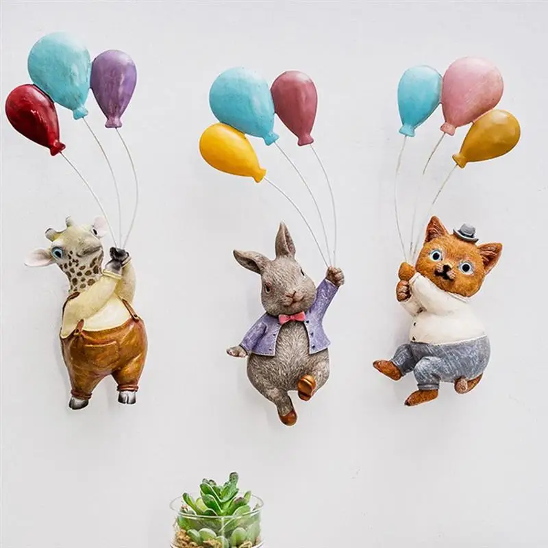 

Creative Animal Sculpture Wall Hanging For Home Decor Animal Giraffe Pendant Wall Art For Living Room Bedroom Wall Decoration