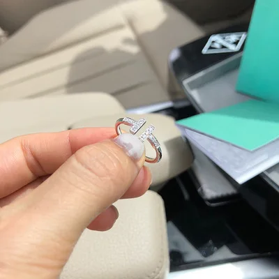

Double T ring Women's Diamond-Encrusted Korean Fashion Simple Personality Opening Adjustable Ring Temperament Engagement Wedding