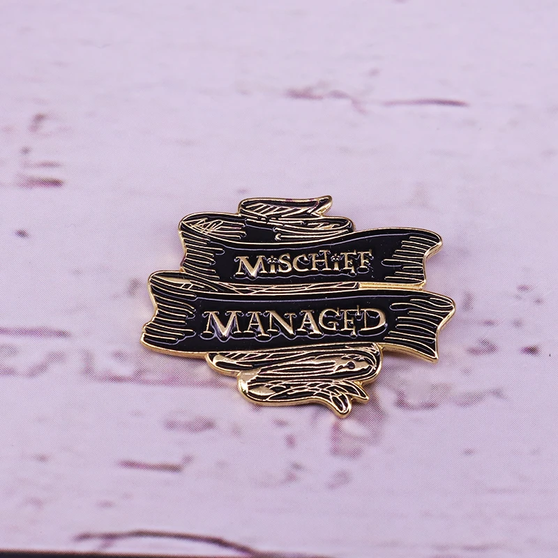 Штифт с мягкой эмалью ручной работы | Украшения и аксессуары