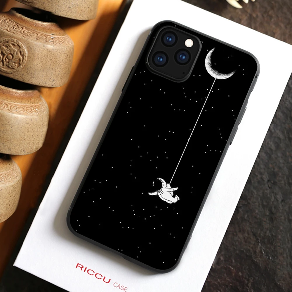Cartoon Space Astronaut Telescope Phone Case For iPhone 11 12 13 Pro mini max pro XS MAX 8 7 Plus X 2020 XR 13 pro iPhone Covers
Cartoon Space Astronaut Telescope Phone Case For iPhone 11 12 13 Pro mini max pro XS MAX 8 7 Plus X 2020 XR 13 pro iPhone Covers