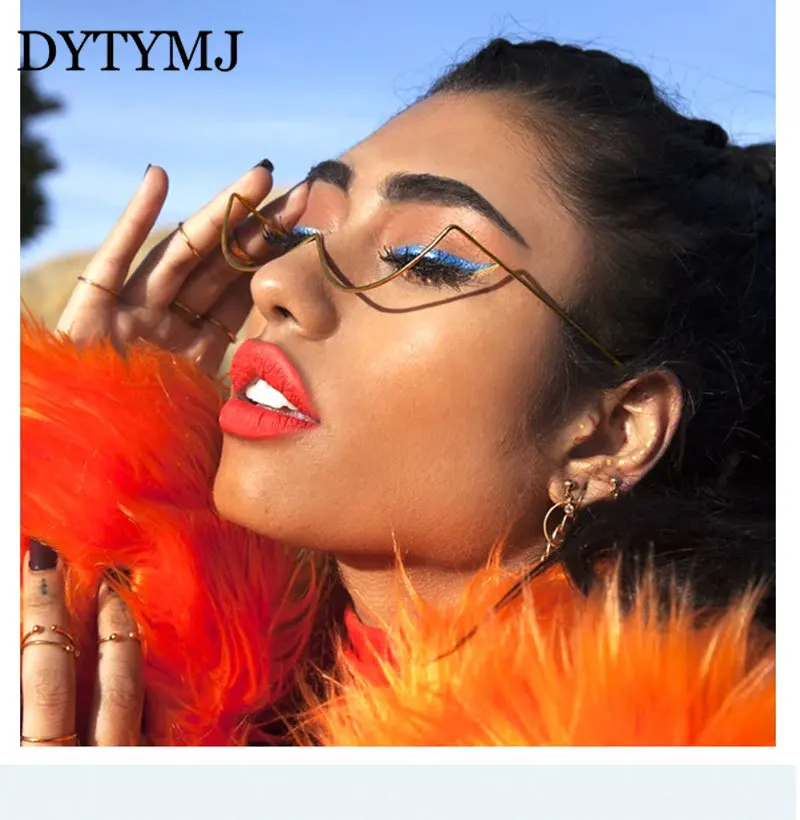 

DYTYMJ 2020 Half Frame Retro Glasses Frame Women Luxury Brand Eyewear Frame Women/Men Punk Eyeglasses Women Metal Oculos De Sol