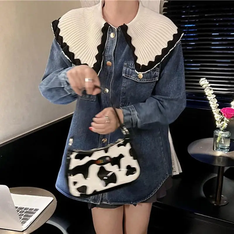 

Retro Doll Collar Stitching Fashion Love Button Blue Denim Shirt Coat 2022 Spring Autumn New Korean Fashion Women Clothes