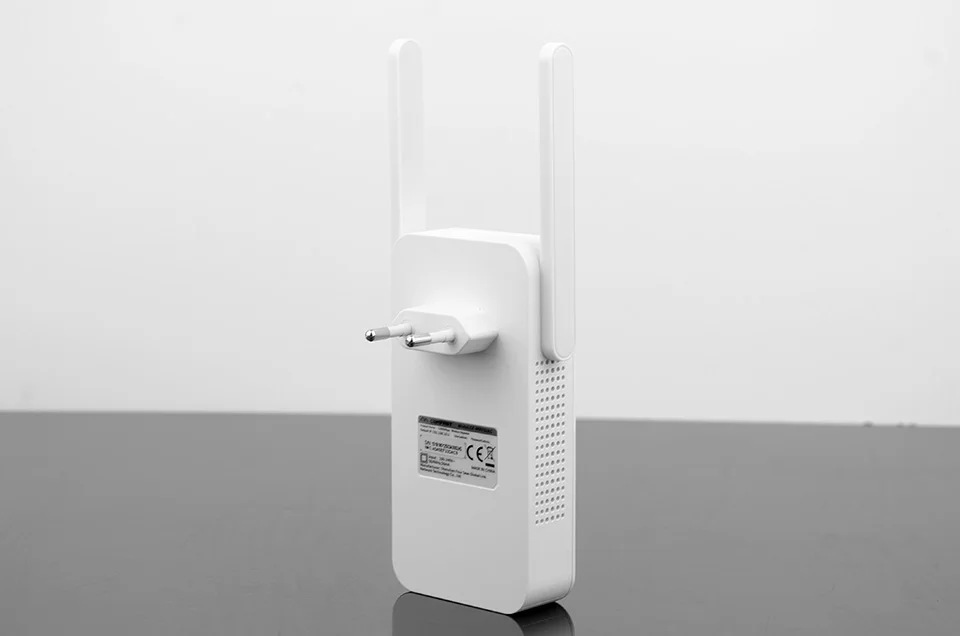 1200Mbps WiFi Extender Internet Signal Powerful Dual Band Wireless Repeater 2.4GHz 5GHz Wi-Fi Antenna |