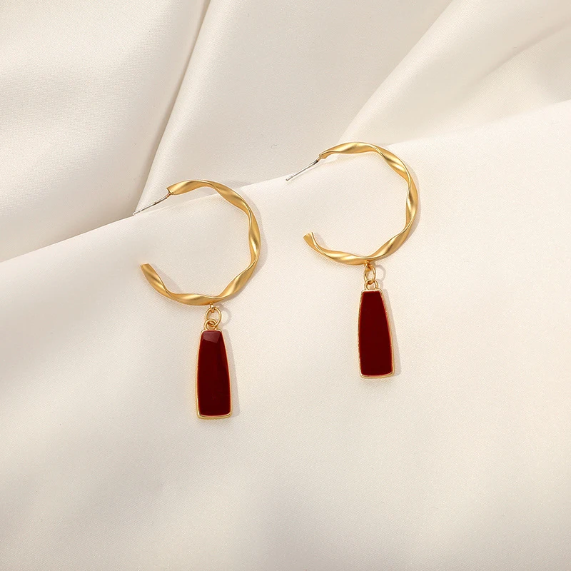 

Fashion Pearl Love Earrings Women's Rhinestone Tassel C-shaped Earrings Temperament All-match Earrings 2021 Party Jewelry