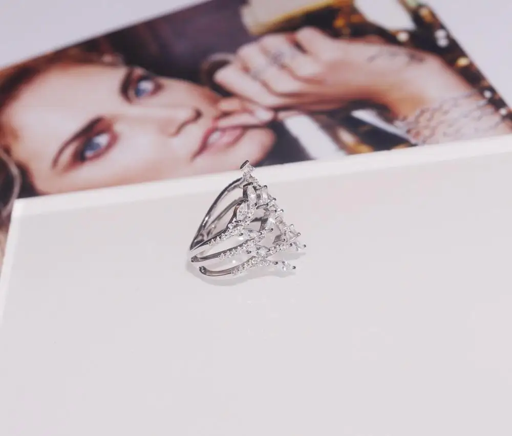 Женское кольцо в виде ветки из серебра 925 пробы | Украшения и аксессуары