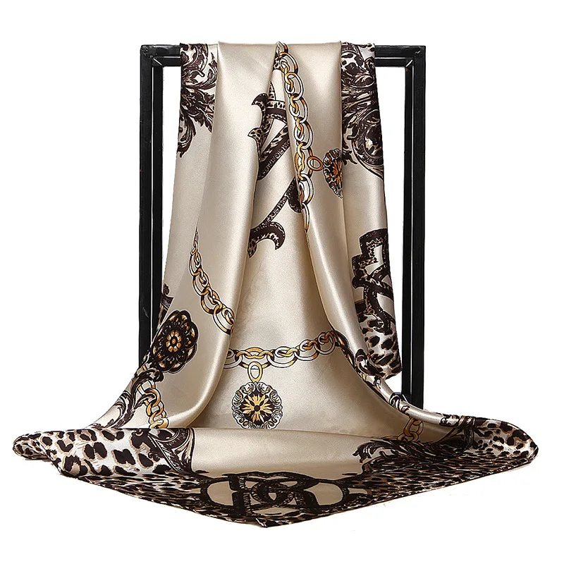 

2022 Summer Leopard Print Headcloth Fashion Kerchief New Designe 90X90CM Silk Scarf Women Sunscreen Shawls Popular Large Bandana