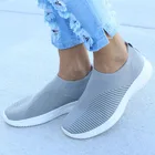 Женская трикотажная обувь Sneaksrs, Повседневная дышащая прогулочная обувь на плоской подошве без застежки, большие размеры, 2019