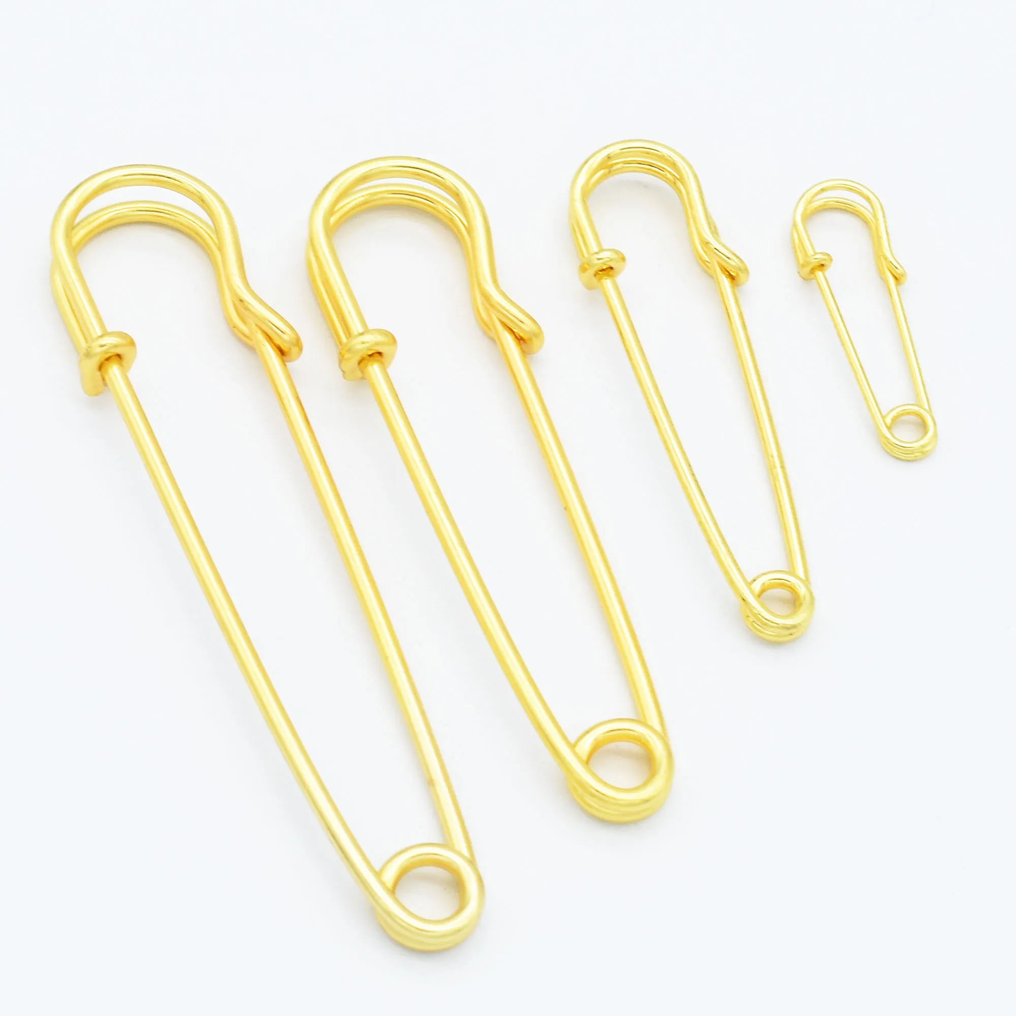 

Gold Safety Pins Brooch Decorative Pins Charms for Jewelry Kilt Knitted Fasteners Used in Clothes Hats Skirts Dresses 12 PCS
