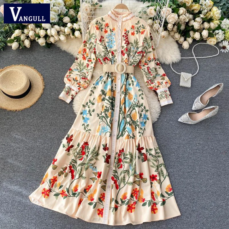 

Платье женское с воротником-стойкой, длинным рукавом и цветочным принтом