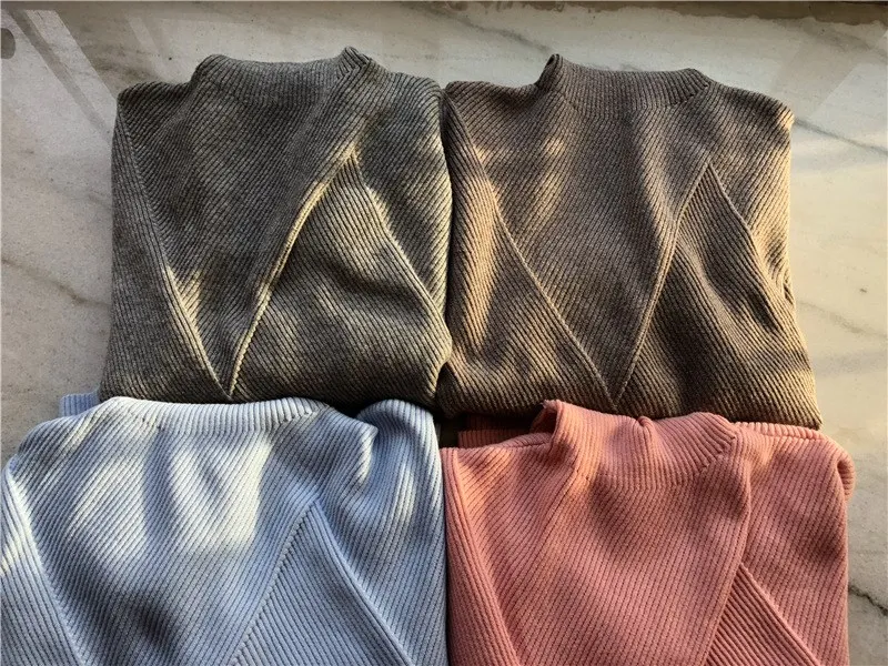 Зимний трикотажный теплый костюм с высоким воротом свитер и брюки свободные