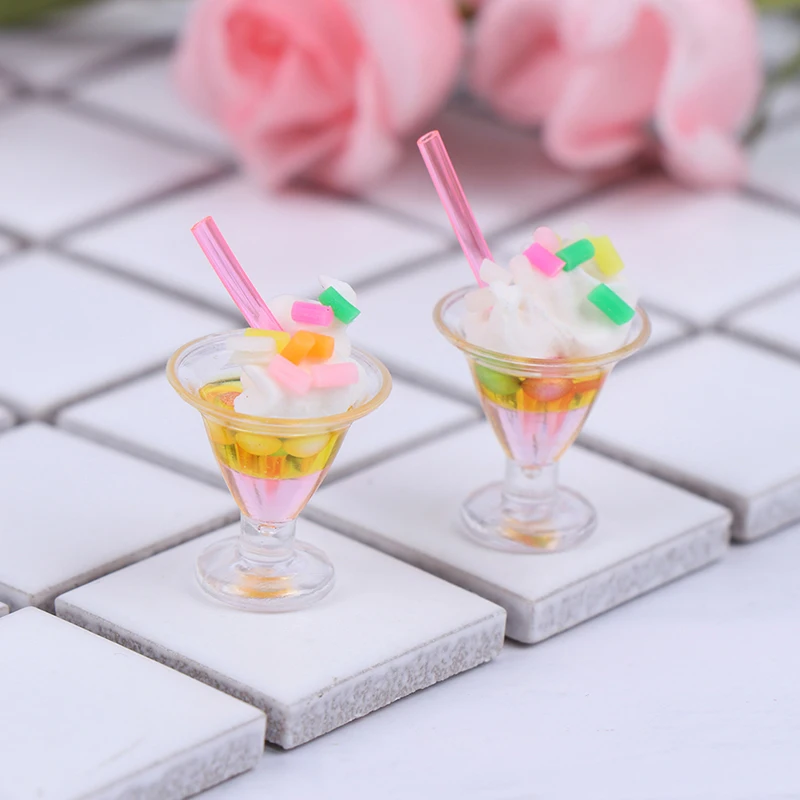 

1pc Dollhouse Miniature Drink Ice Cream Cups Model Pretend Play Mini Food Fit Play House Toy Doll Accessories