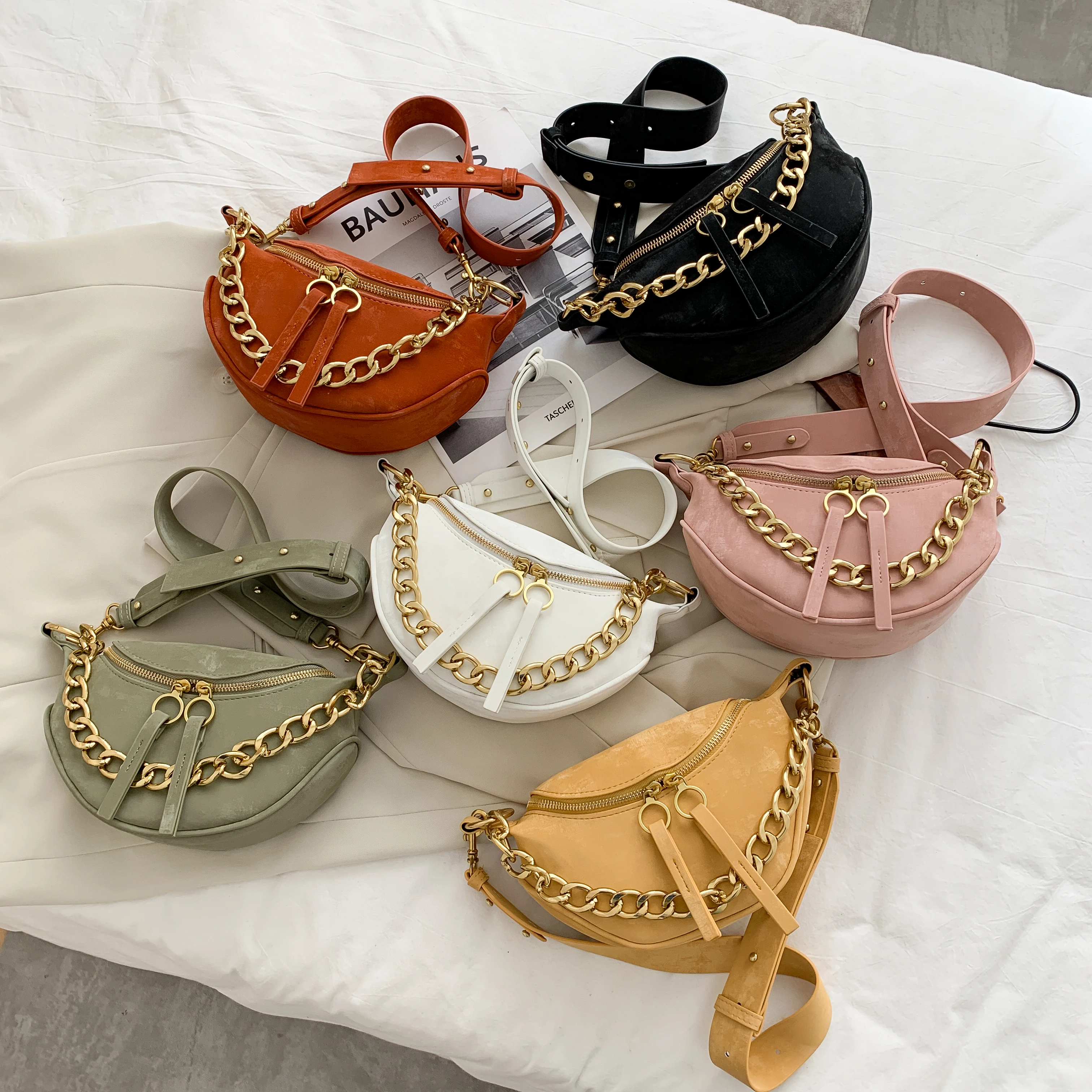 

Solid Color Small PU Leather Crossbody Bags For Women 2021 New One Winter Golden Chain Fashion Shoulder Simple Bag Ladies Purses
