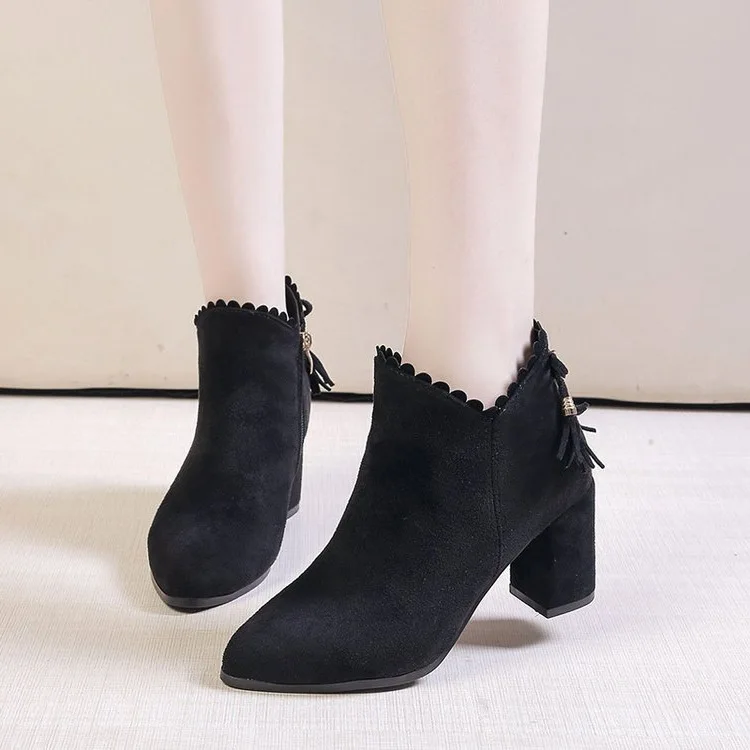 Черные матовые короткие ботинки женские Осень-зима 2018 новые стильные ботильоны