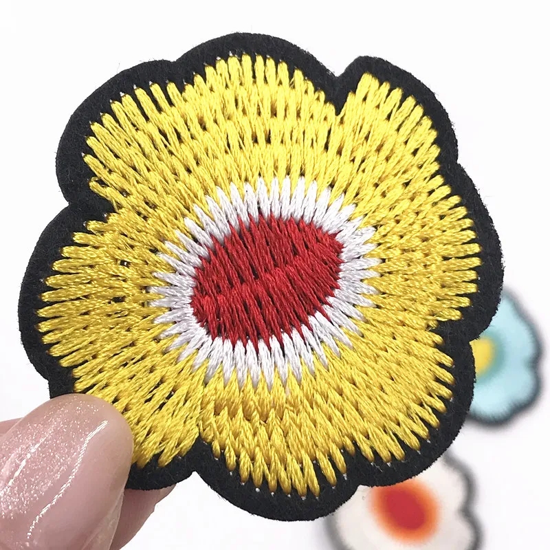 1 шт. Новое поступление розовый белый красный желтый цветочный значок вышитая