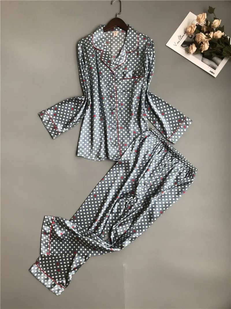 Пижама женская атласная с отложным воротником и длинным рукавом|Комплекты пижам|