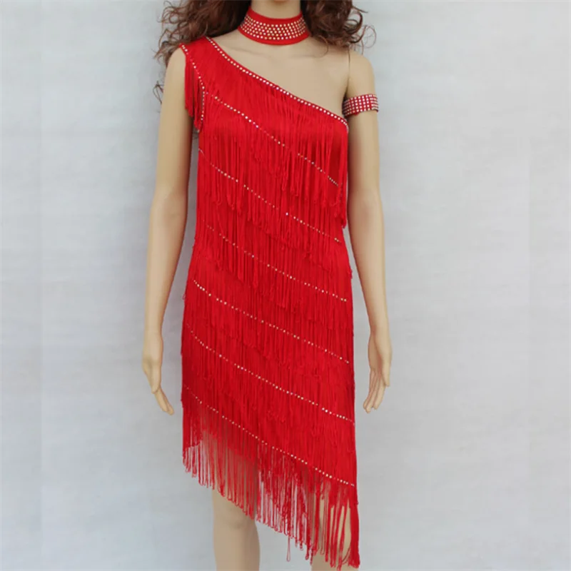 

Костюм женский для латиноамериканских танцев, пикантная модная одежда для тренировок и выступлений, платье с кисточками и наклонными плеча...