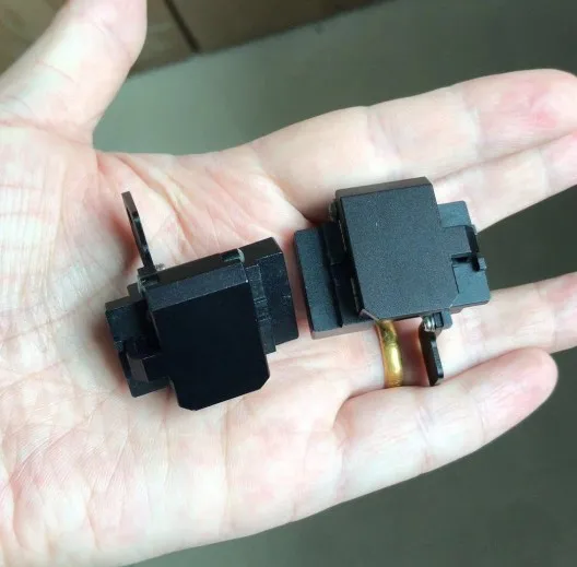 FSM-50S/50R FSM 50s FSM-17S/17R fusion splicer Shealth Clamp 250um Fiber Holder 1 Pair