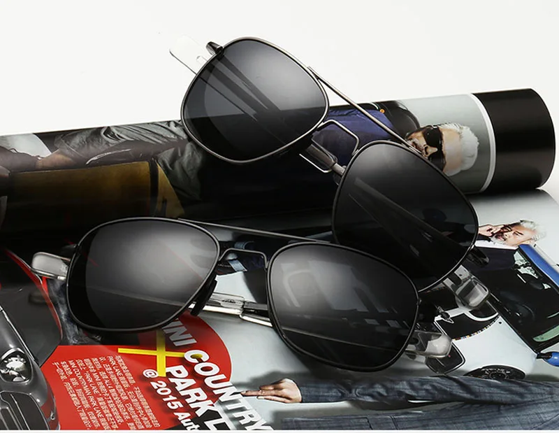 Солнцезащитные очки для мужчин и женщин UV 400 Классические поляризационные в