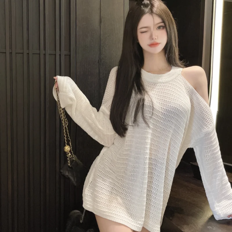 

Korean Fashion White Off Shoulder Hollow Out Knitted Long Sleeve Top Ins Aesthetic Clothes T Shirt for Women Early Autumn New