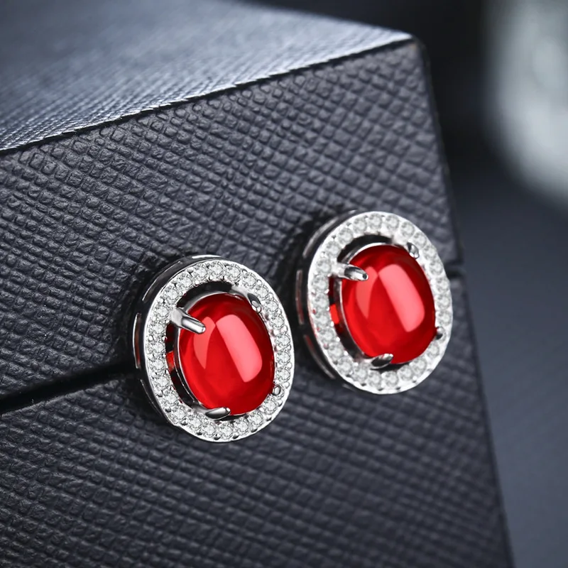 Круглые серьги из натурального зеленого нефрита халцедона агата серебра 925 пробы