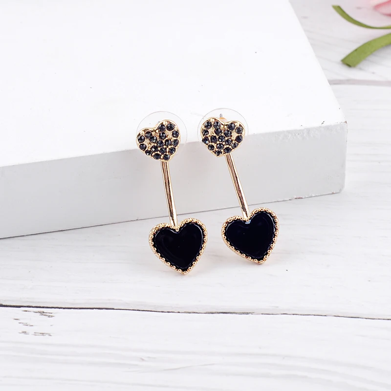 Изысканные красные черные эмалированные серьги гвоздики золотого цвета с