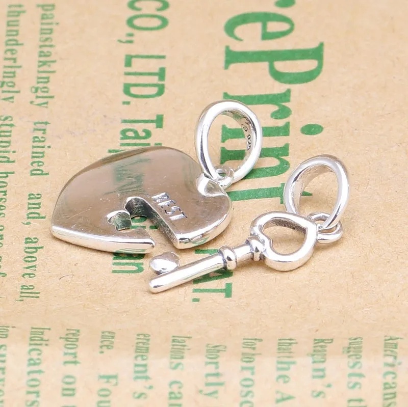 

100% 925 Sterling Silver Charm Creative Friend's Heart And Key Pendant Fit Pandora Women Bracelet & Necklace Diy Jewelry