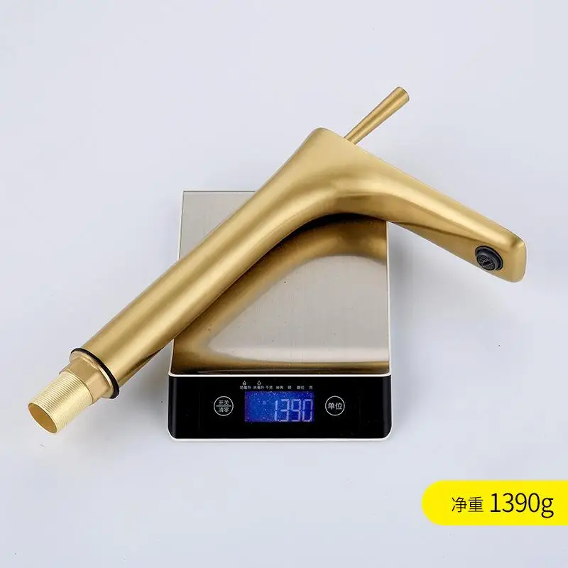 Горячая холодная раковина кран водопад смеситель для туалетного столика в