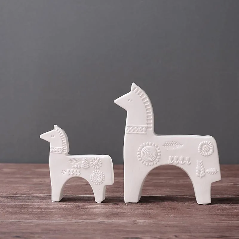 Nordic Style White Black Ceramic Horse Figurines Vintage Animal Statues for Home Decoration Fairy Garden Accessories 13cm 20cm | Дом и сад