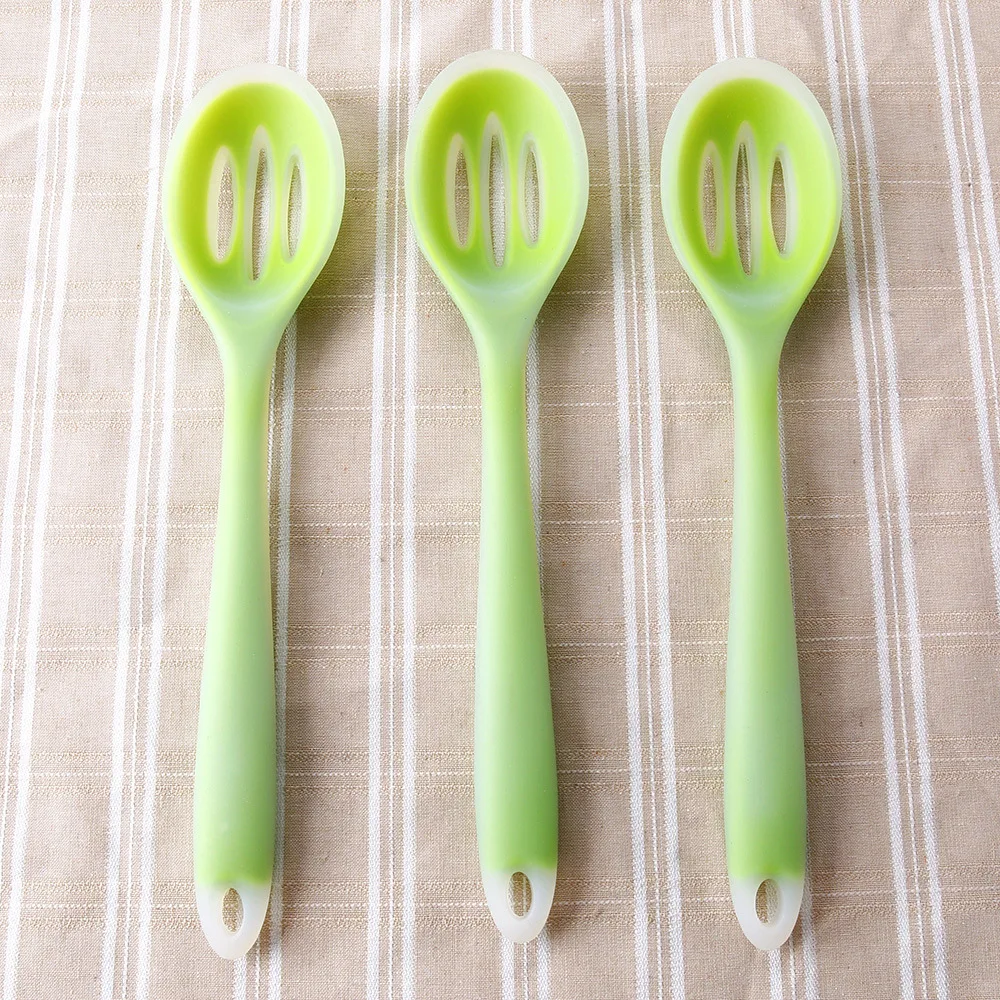 

Semi-transparent Silica Gel Leak More Integrated Colander Kitchen Cooking Pot Spoon