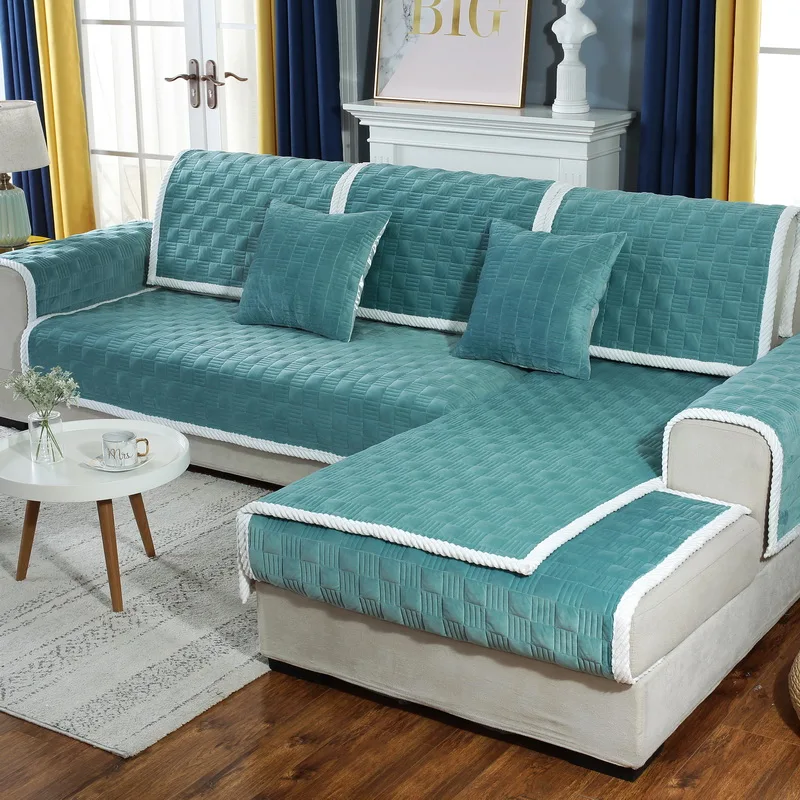 Противогрязный чехол для дивана твердый плюшевый нескользящий в гостиную