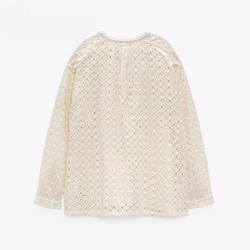 

ZAAHONEW 2021 New Summer Ladies Hollow Blouse Causal Embroidery Pullover Shirt Long Sleeve V-neck Loose Tops Female