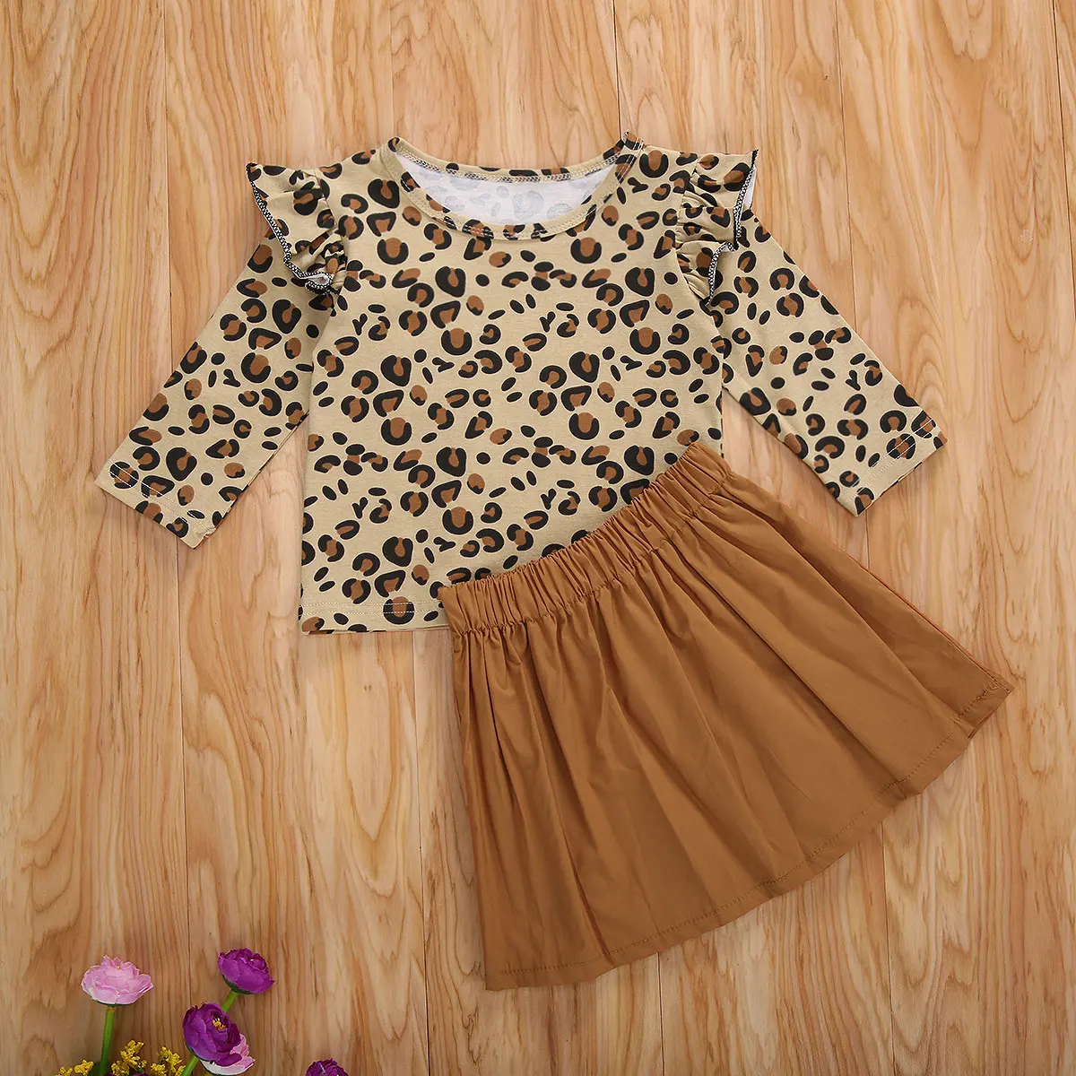 

Two Pieces Kids Leopard Clothes Set Ruffles Long Sleeve Leopard Print T shirt + Solid Pleated Skirts Outfits Autumn Baby Sets