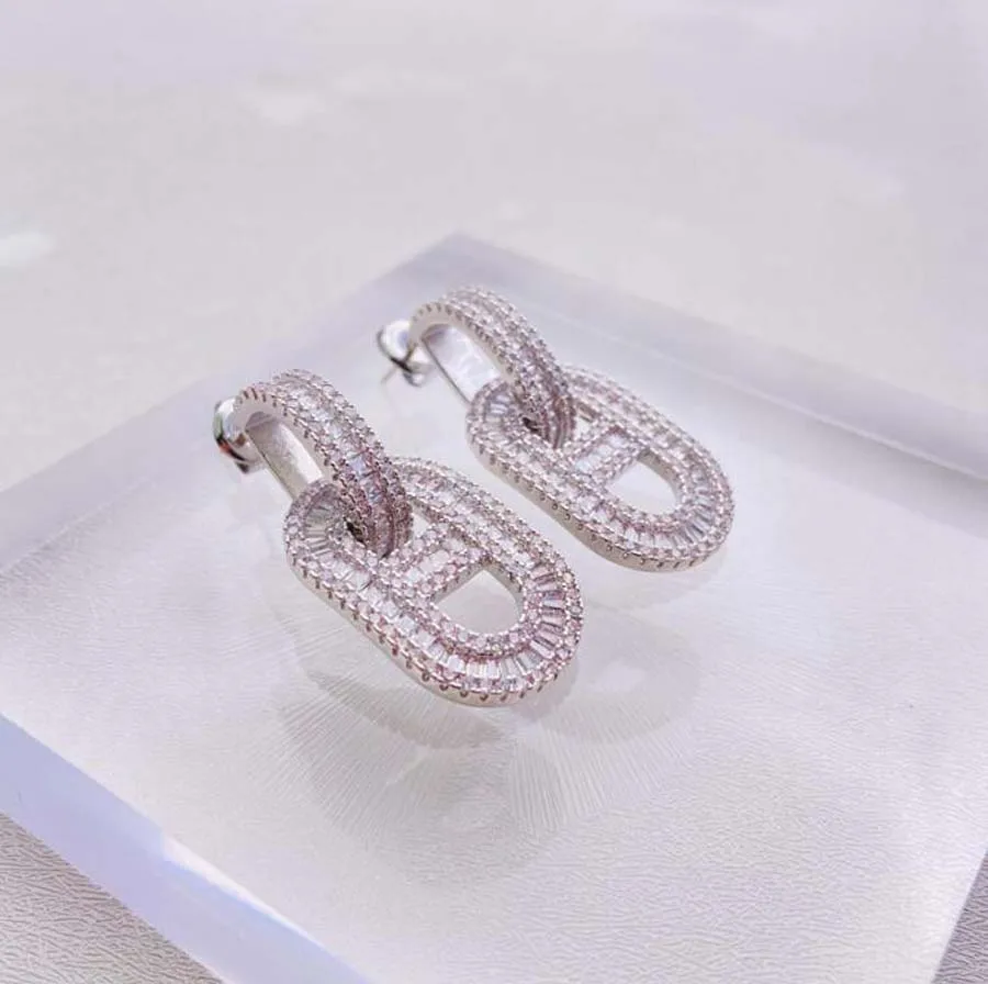 

full rhinestone hollow oval elagant women classic earrings new fashion exaggerated chic brand golden geometry eardrop