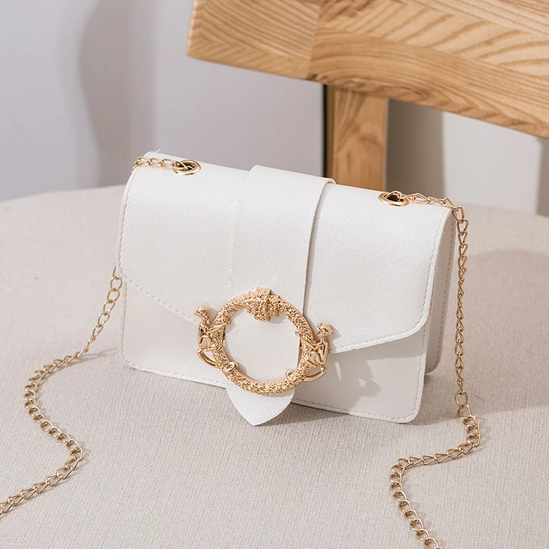 

Crossbody Bags Women Novelty Small Zipper Shoulder Bags Designer Chain Flap Bag Fashion Girls PU Leather Plain Crossbody Bag